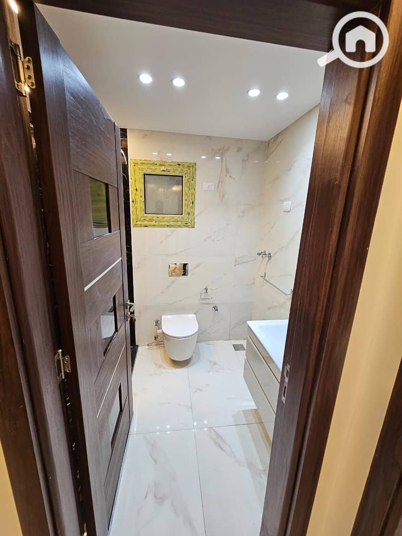 9 WhatsApp Image 2026-01-15 at 13.10. 24 (1). jpeg