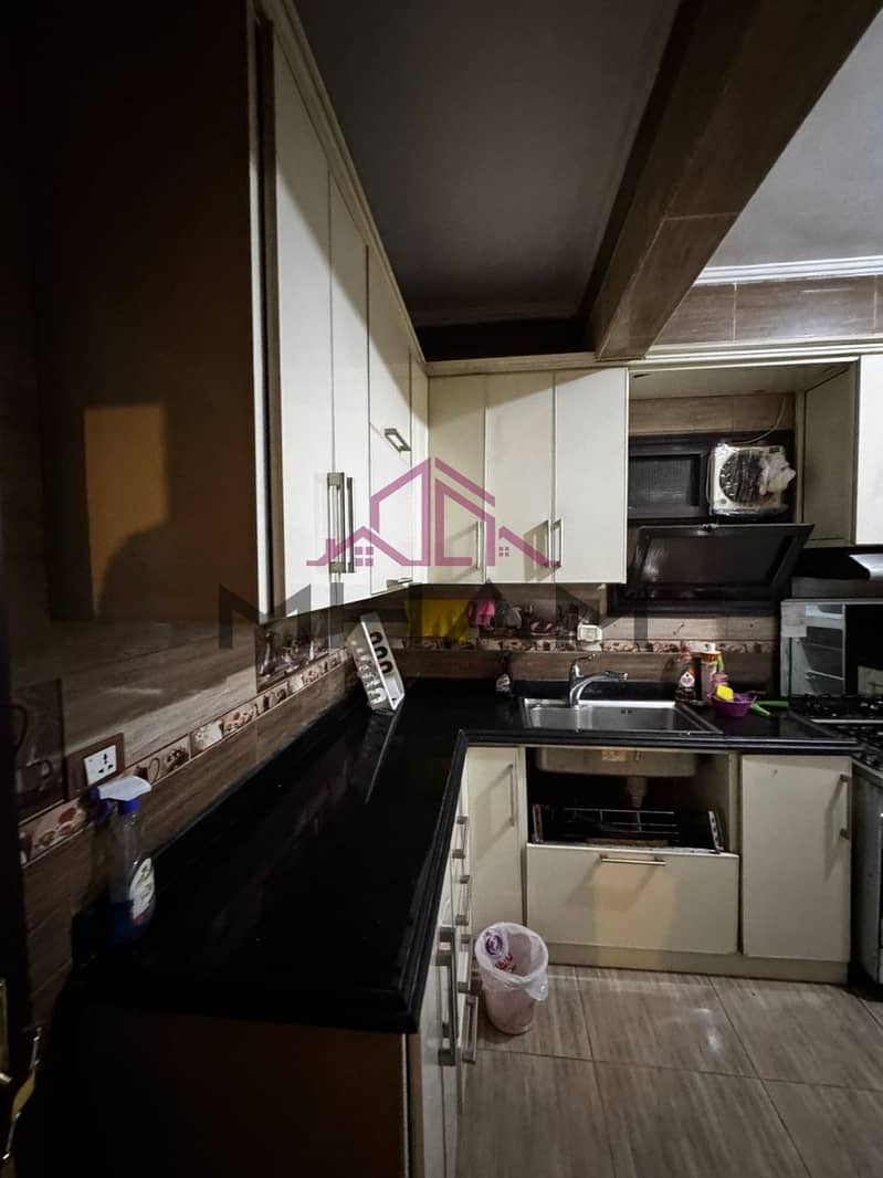 4 photo_5998814881873857412_y. jpg