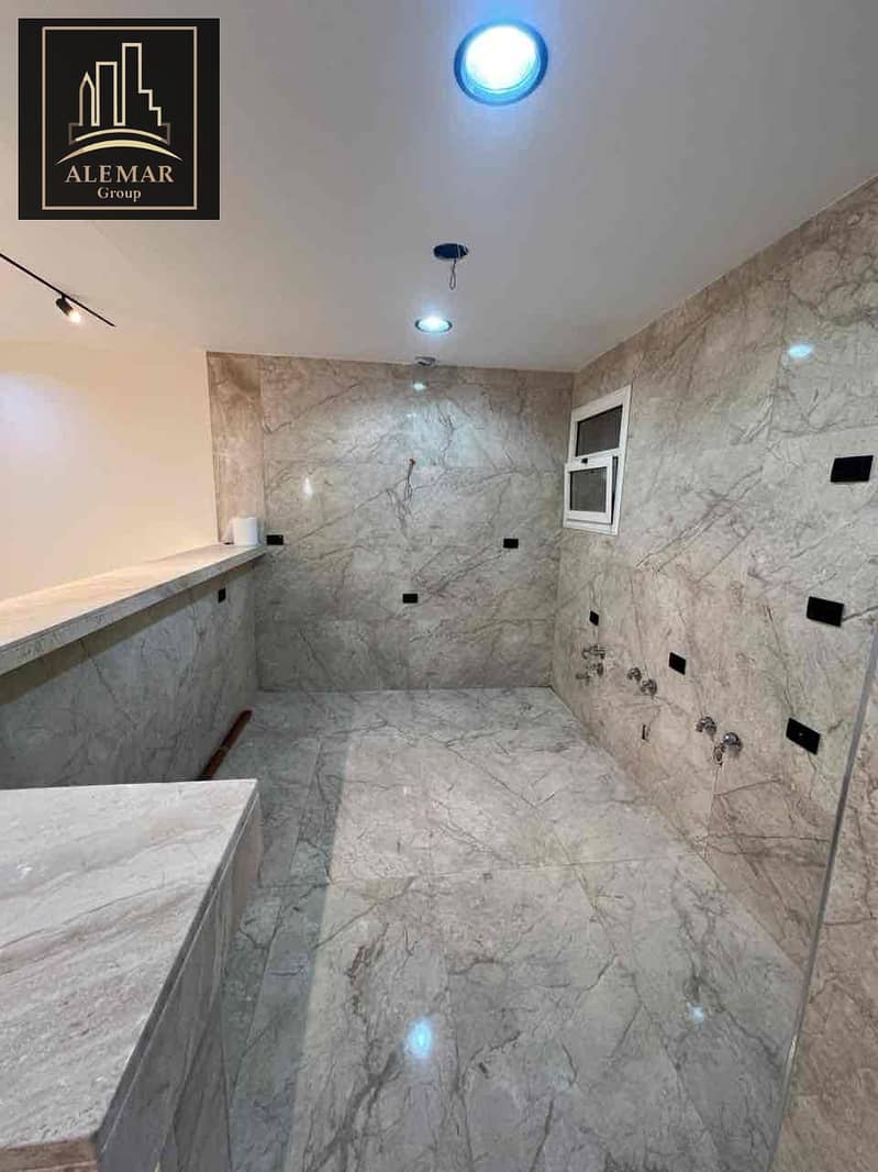 9 b9d242c2-358c-4fa5-bab3-d4d70c12fe8f. jpg