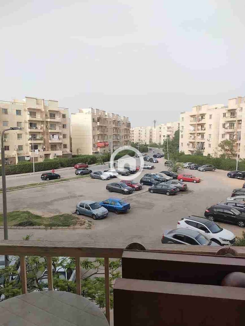 1000503877. jpg 1000503877. jpg