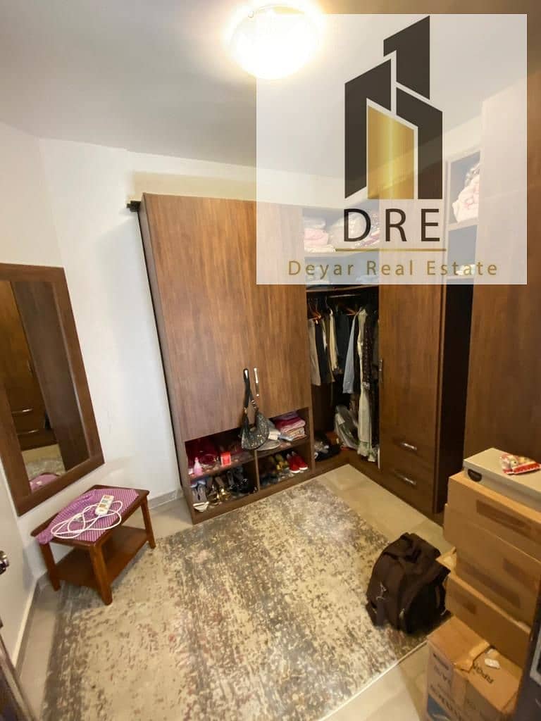 7 8d430e1b-3b46-4e1d-8c50-3f6988c1eeb2. jpg