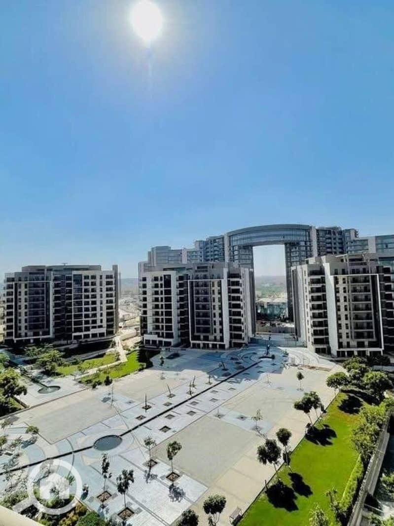 4 WhatsApp Image 2025-12-31 at 3.33. 53 PM (3). jpg