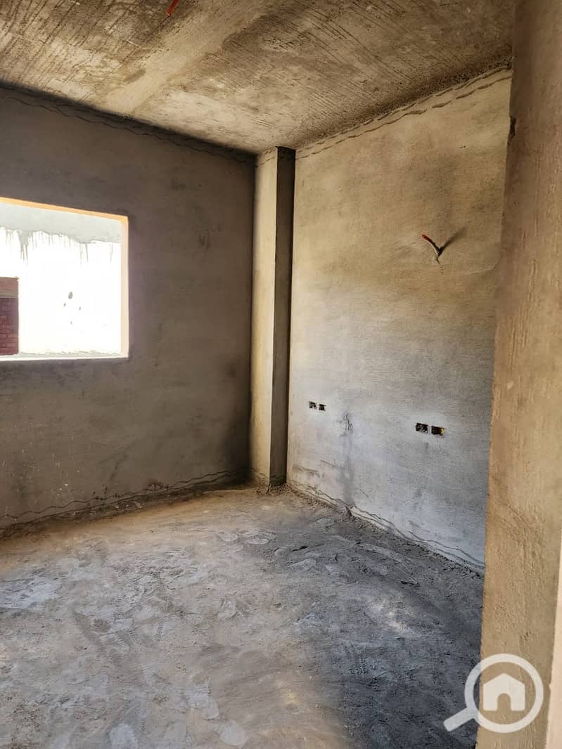 2 7e1dd10c-f095-4a7a-a025-b71d998ea7e5. jpeg