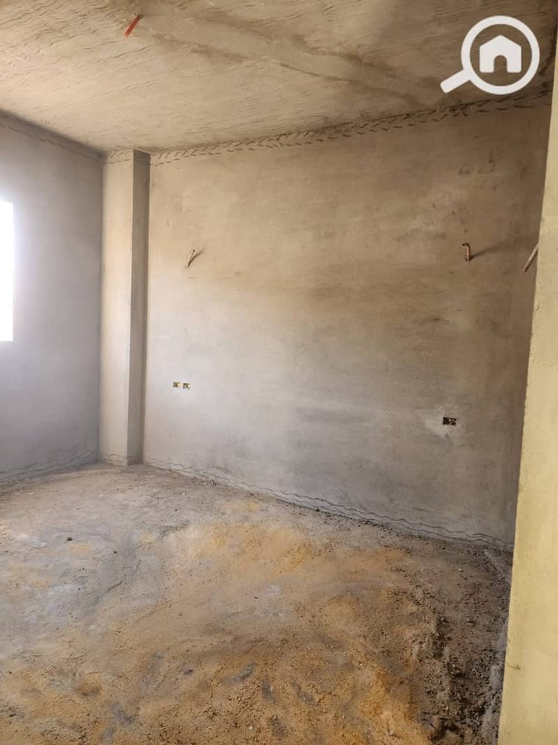 3 f449f735-721c-4e4c-9abb-bb6b1dfd2d45. jpeg