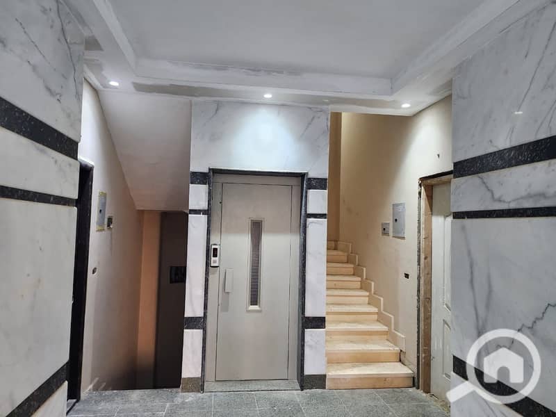 5 2283d215-e065-46a1-a49d-4055fe714cc7. jpeg