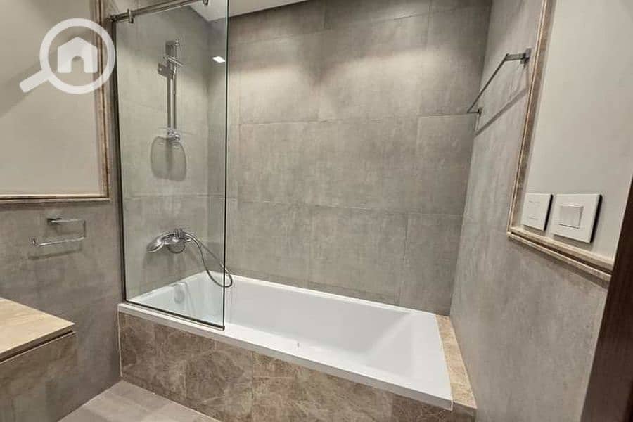 8 FB_IMG_1727600369846_900x600. jpg