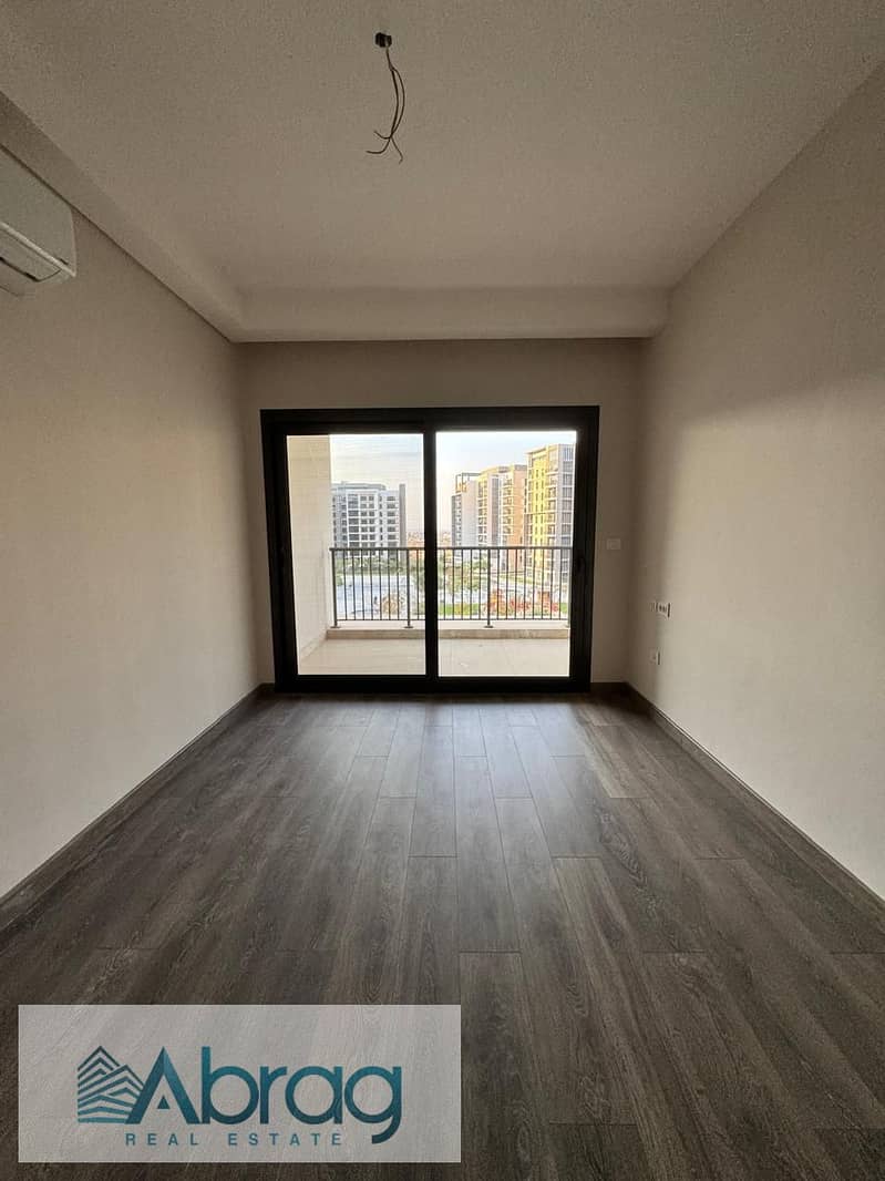 4 WhatsApp Image 2026-01-12 at 11.39. 00 PM (6). jpeg