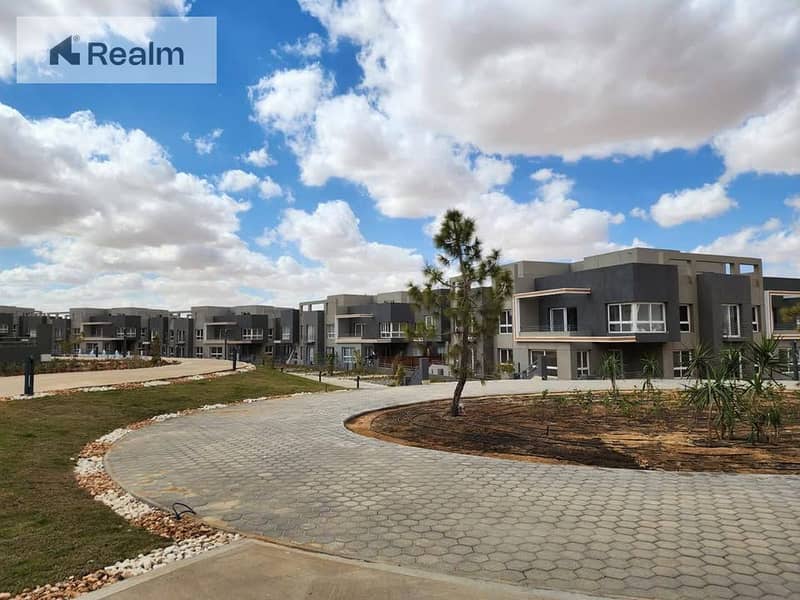 6 509423711_24084147787887440_7074020172987606750_n. jpg