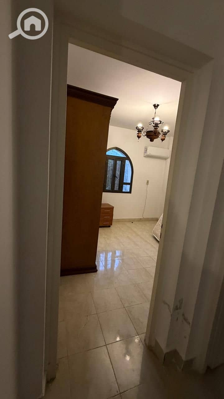 3 977d95dc-3d18-4e48-a998-c60e1350d49a. jpeg