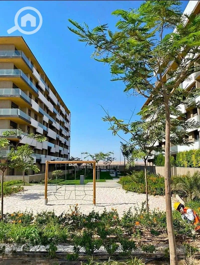 12 30776399-800x600. jpg