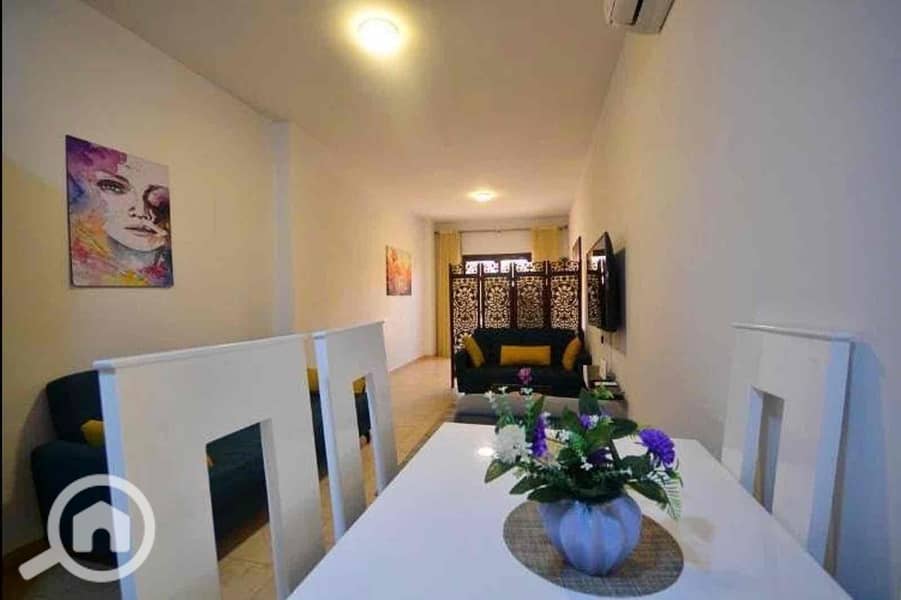 3 33fd878c-90ac-4486-bd57-e91a78cb505e. jpg