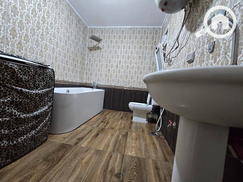 11 dc44843e-c21d-4dde-a375-57b2eef46077. jpeg