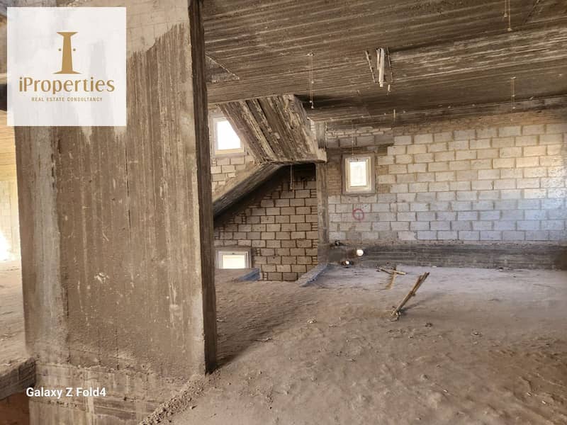 10 WhatsApp Image 2025-12-09 at 2.00. 35 PM (1). jpeg