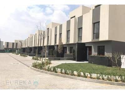 4 764702-ab123o. jpg