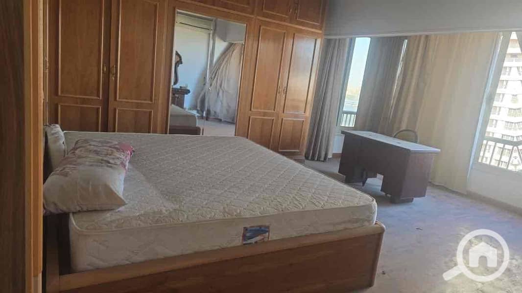 9 e8eb4754-db62-41e7-abfe-050f3ff447ef. jpg