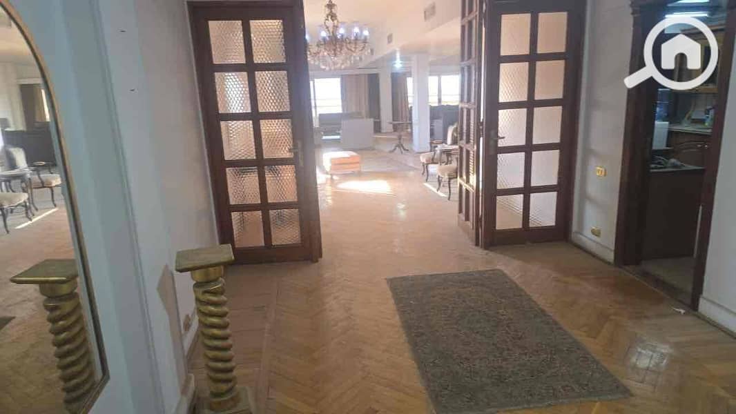 11 ab18c27d-82d6-49b5-8e40-6b22bccbfd9e. jpg