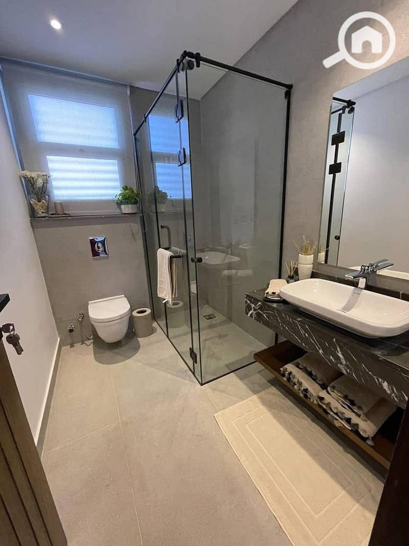 2 WhatsApp Image 2024-11-28 at 12.16. 42_8d9da03d. jpg