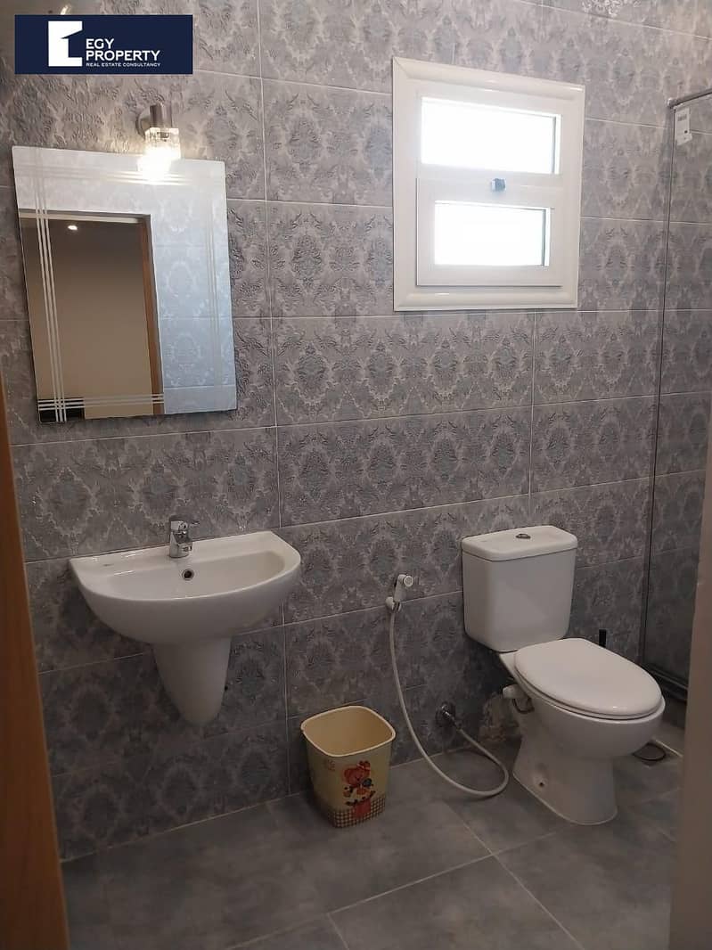 11 _files_ea448a63-3f1c-47f2-95ae-56081b69ccf8. jpg