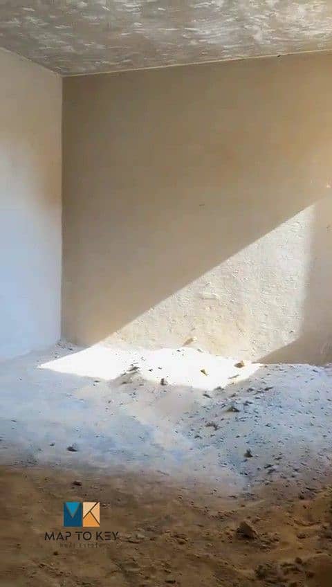 5 WhatsApp Video 2025-11-12 at 12.28. 41_9660e91a - frame at 1m5s. jpg