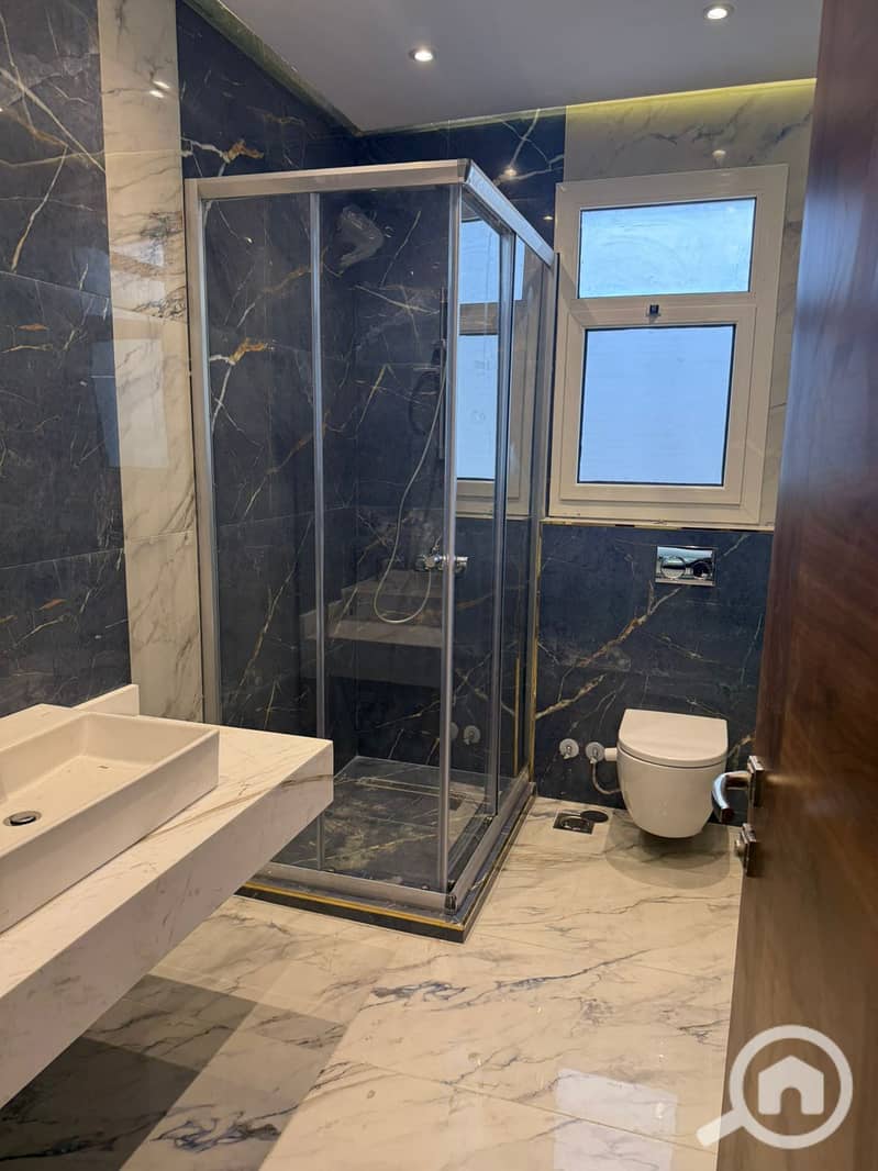 9 5a5443b6-9281-4d77-ac70-cf4ea653db38. jpg