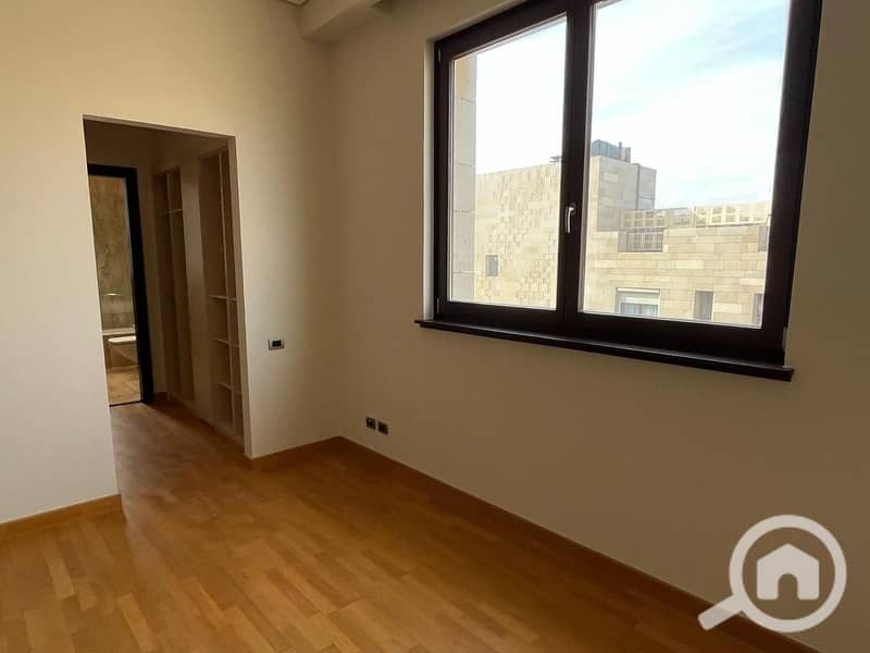 6 WhatsApp Image 2024-07-06 at 12.51. 02_f8cef298. jpg