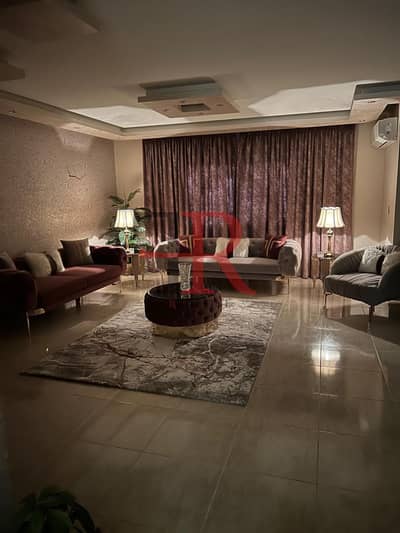 فلیٹ 4 غرف نوم للايجار في مدينتي، القاهرة - WhatsApp Image 2026-01-15 at 1.32. 57 PM. jpeg