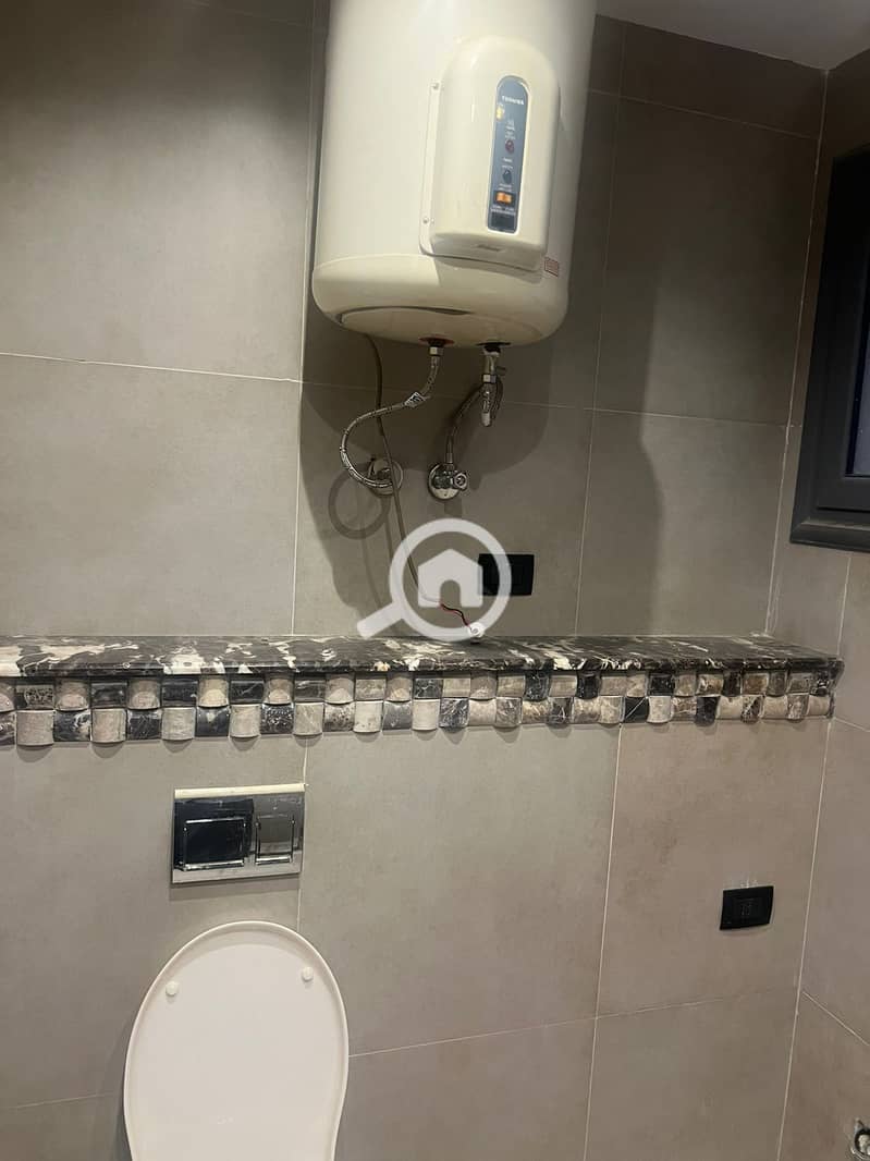 11 389f6719-dbbf-4732-b1fa-a75992b69d6e. jpg