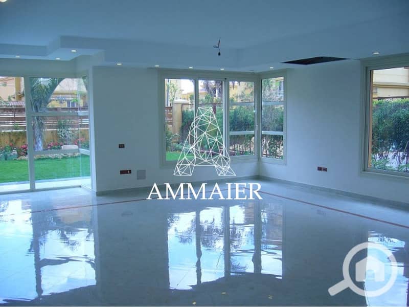 4 74f0b63d-a5df-4fe3-be73-065d722c22a8. jpg