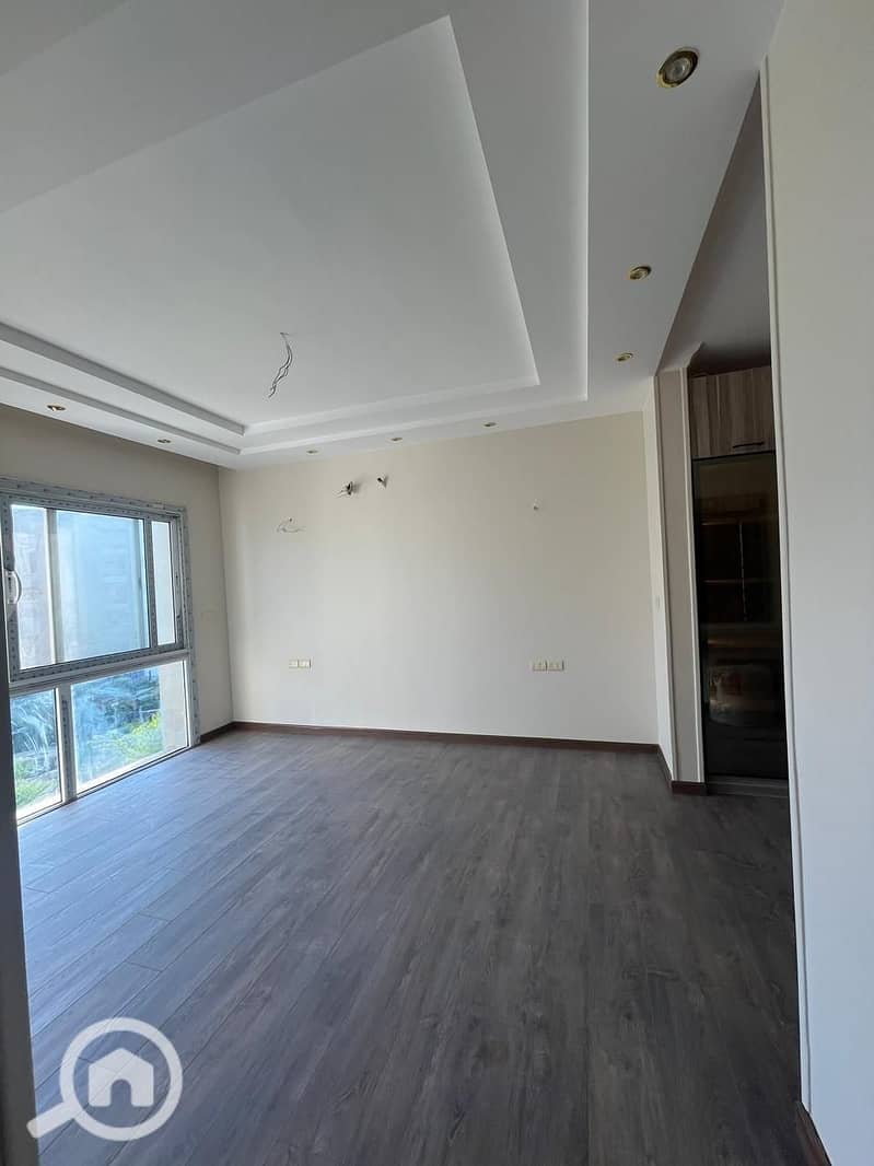 8 WhatsApp Image 2026-01-14 at 10.16. 00 PM. jpeg