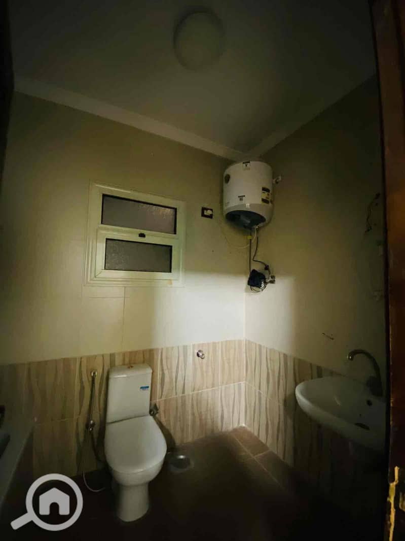 5 37e49415-568f-4a07-bf04-3e6b45c19218. jpg