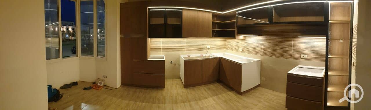 5 42ba282e-3b42-4c38-9372-2a39f92ad82e. jpg