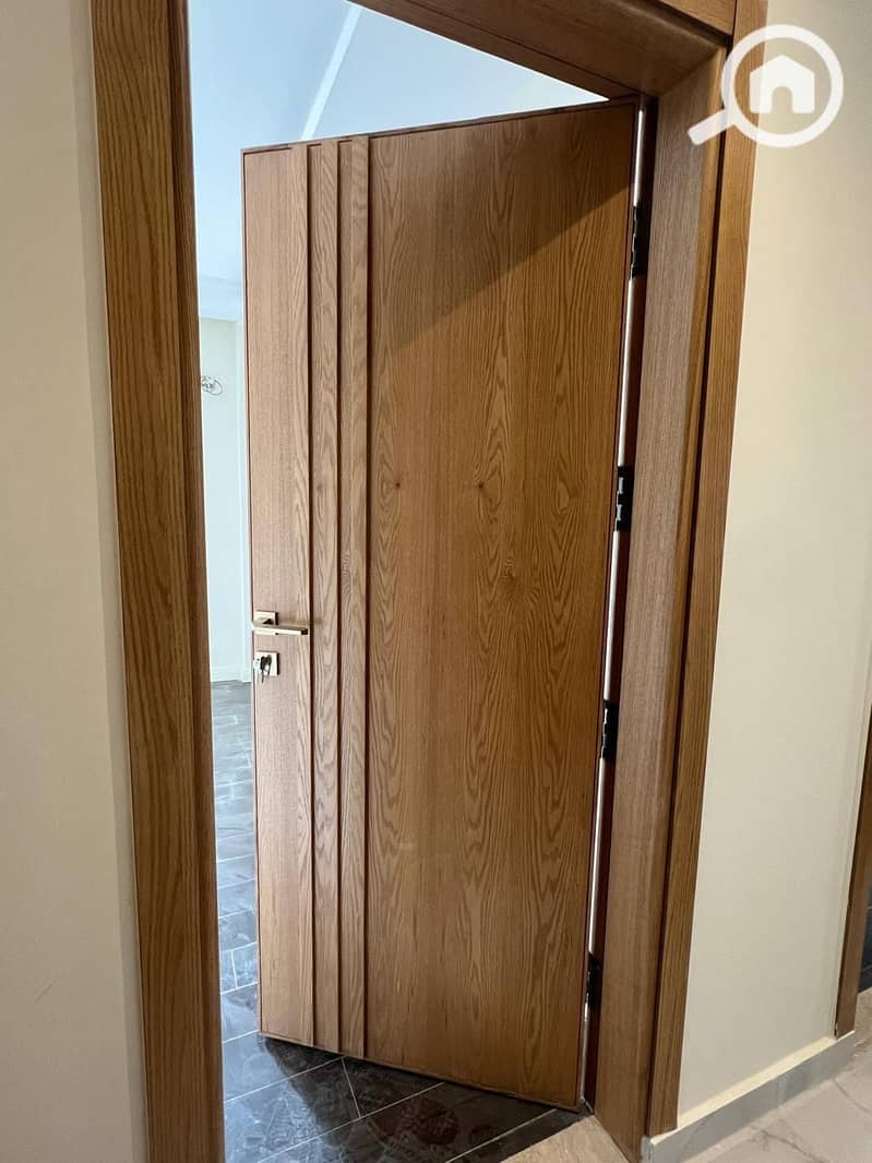 6 WhatsApp Image 2026-01-15 at 2.02. 21 AM (1). jpeg