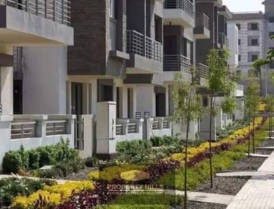 تاون هاوس 4 غرف نوم للبيع في 6 أكتوبر، الجيزة - PHOTO-2024-05-22-15-51-14 (3). jpg