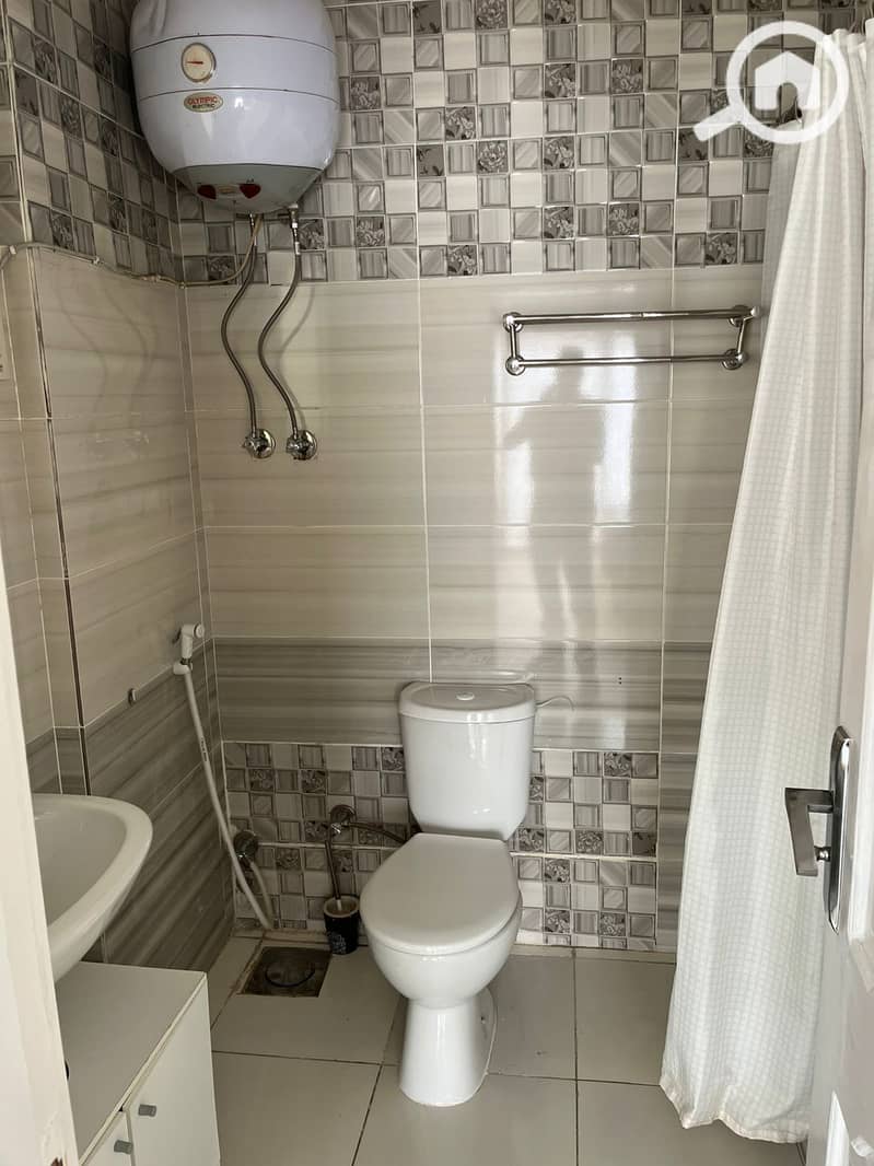 13 a9251ab4-ee9c-4f1a-9a9c-1f300d960672. jpg