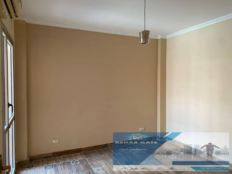 5 b8d9f0bb-2a19-423f-9d5f-5e7961defb79. jpg