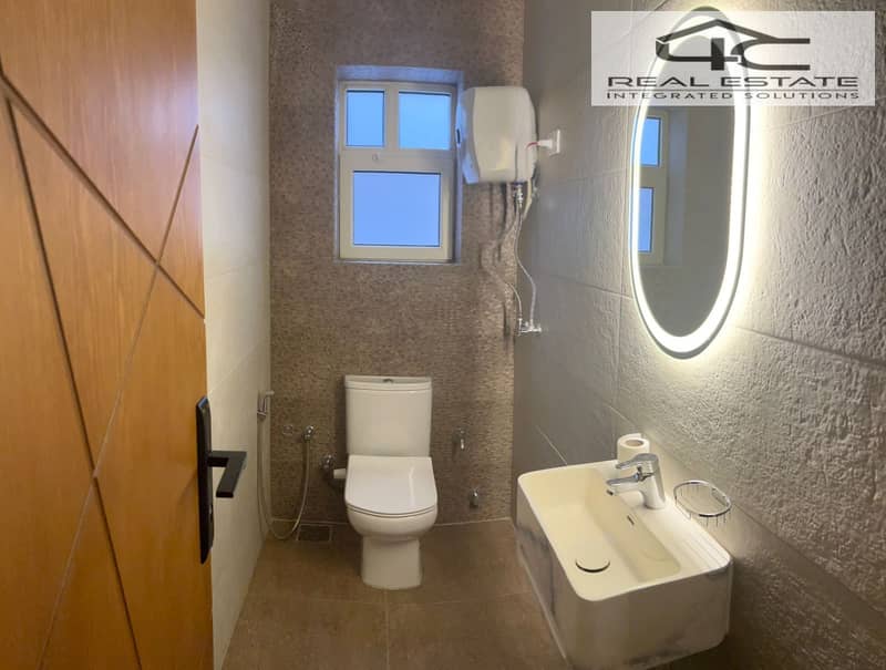 10 WhatsApp Image 2026-01-15 at 1.58. 39 PM. jpeg