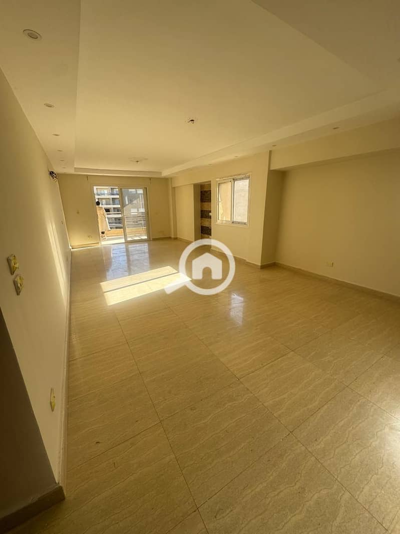 2 6e7d9709-f2af-4f22-aa44-34095f9095d5. jpg