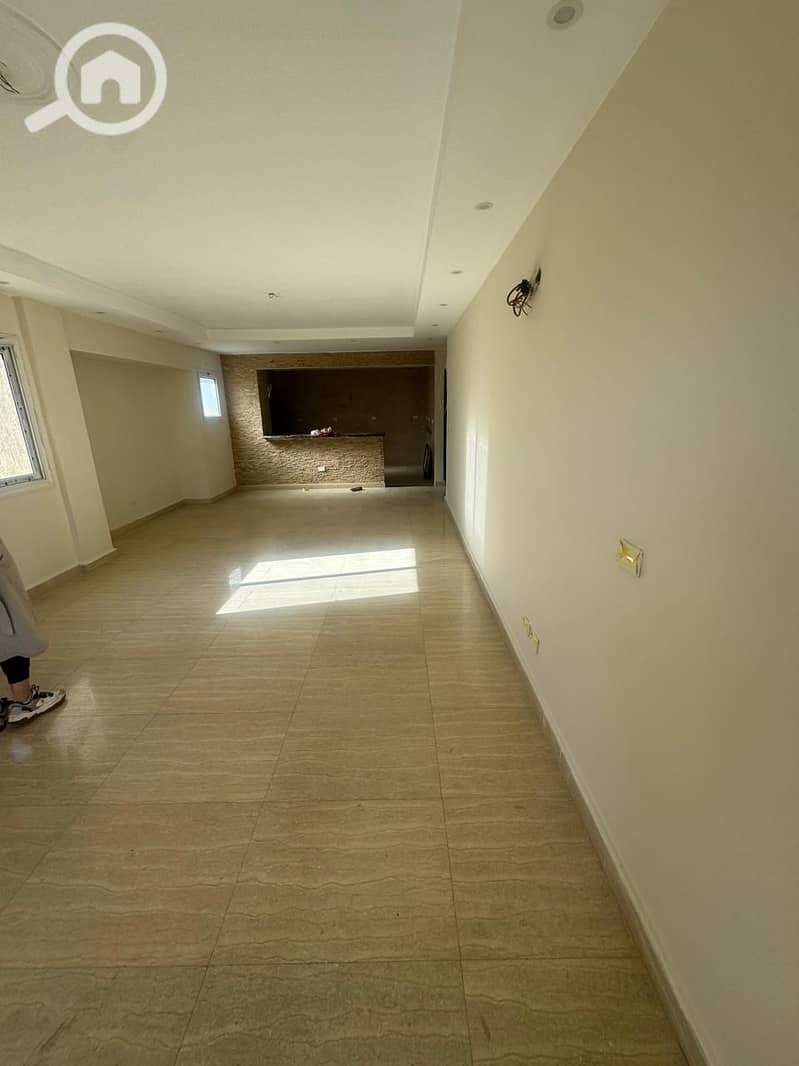 4 67123b2a-b983-466d-97f2-115ba50ad62e. jpg