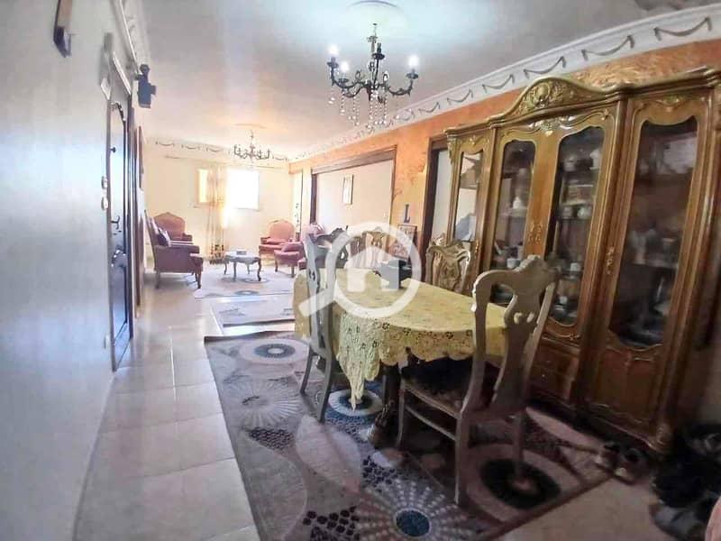 c7de119e-0e5c-45d3-8220-78e00b1074ae. jpg c7de119e-0e5c-45d3-8220-78e00b1074ae. jpg