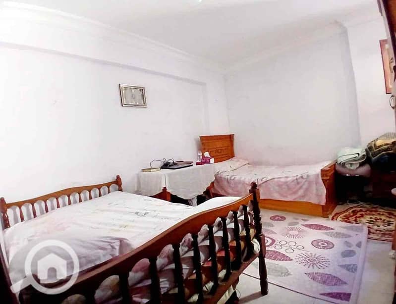 4 589603dc-ad4a-496a-9911-fcb49fe7541a. jpg