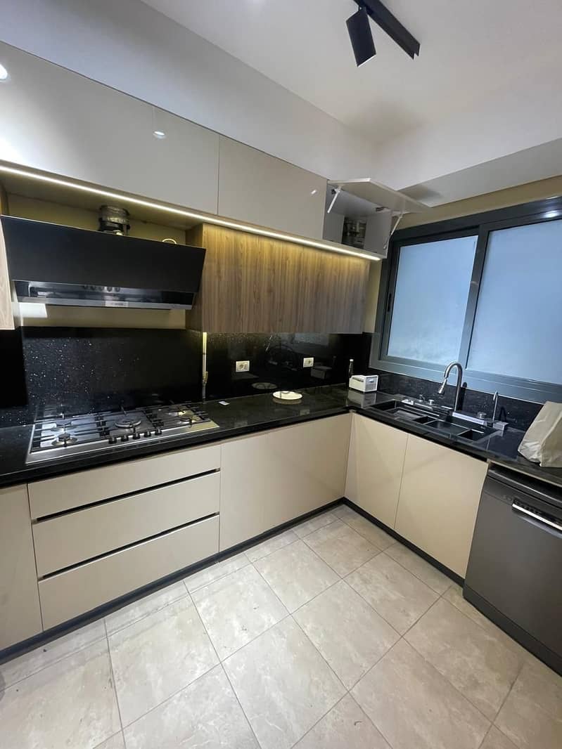 4 1259f376-94a8-4382-890c-299db15e34cc. jpg