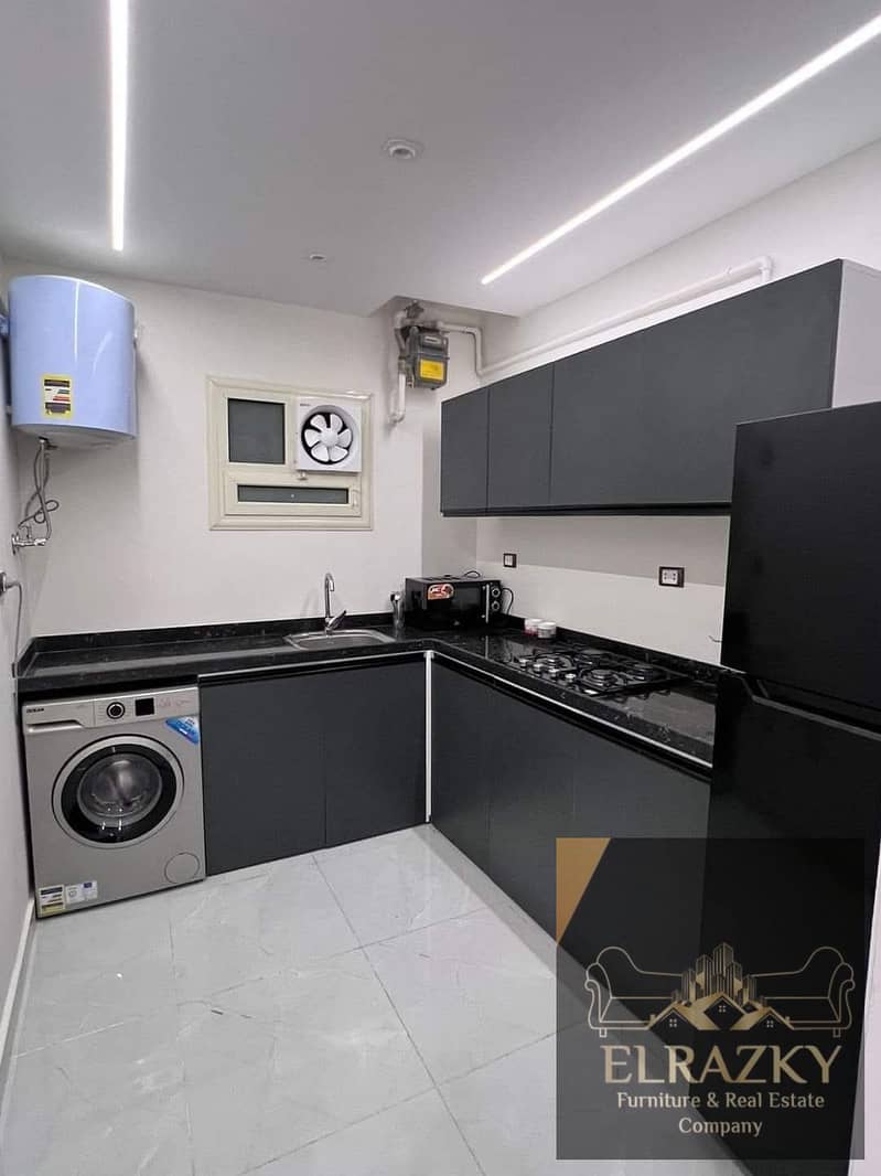 5 2b2ed0a7-3925-48a8-85d7-9dcb0a4bf3ae. jpg