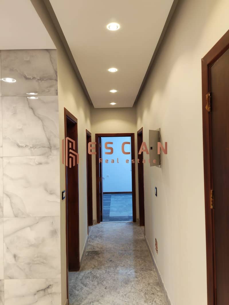 4 653a1718-1399-4ede-b1a3-13dcddccd174. jpg