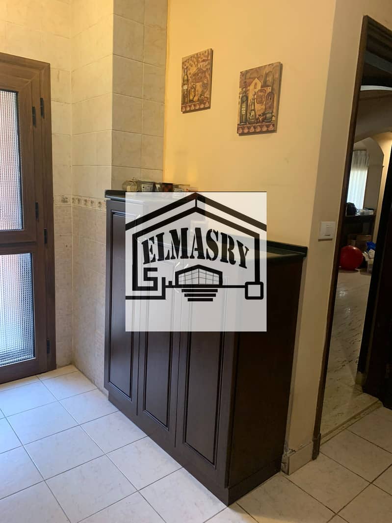 6 08b1a645-49bd-427f-b0f8-fa73167bf948. jpg