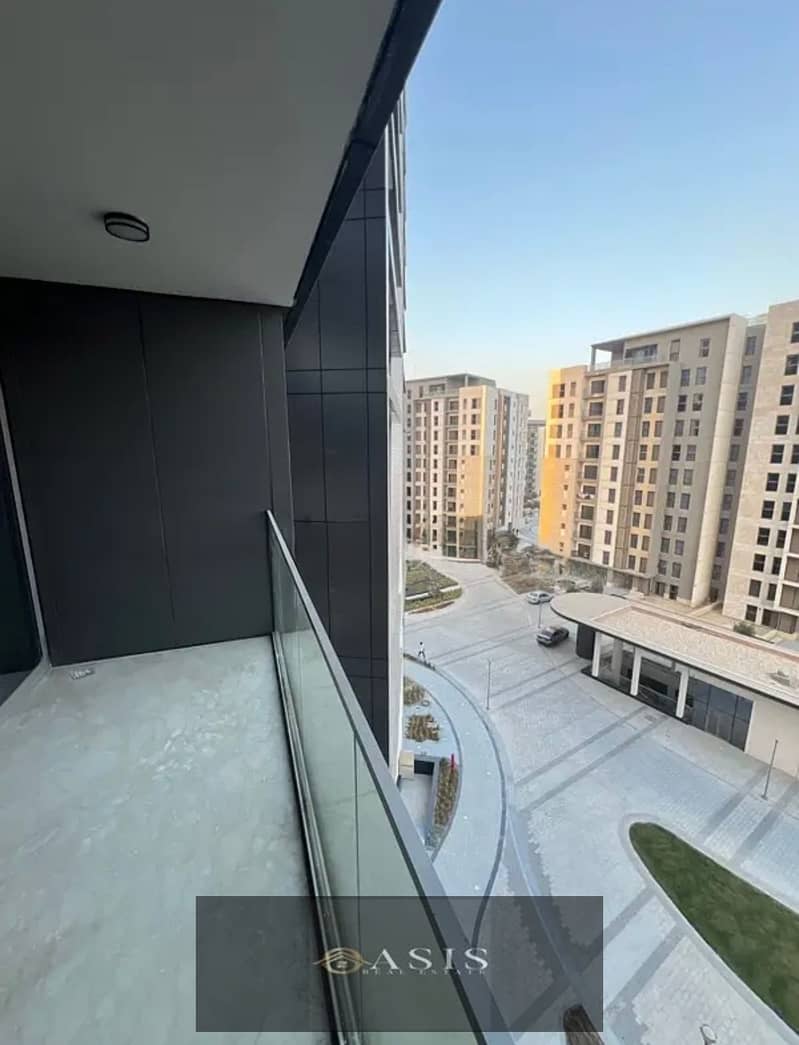 4 WhatsApp Image 2026-01-15 at 12.38. 09 (1). jpeg