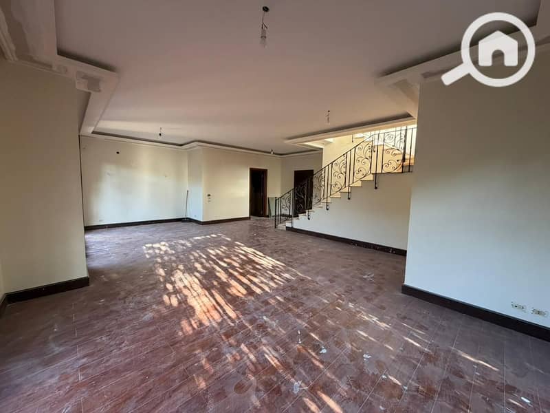 3 49f2820d-650a-47b8-bbc4-3efcab53f2cf. jpg