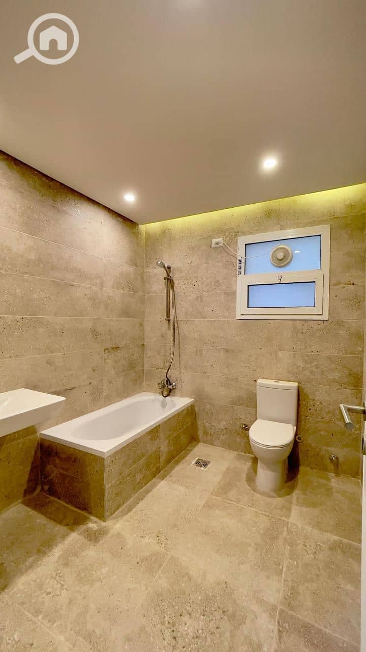 3 012c6bdc-d758-48f7-9083-090c89c9c18c. jpg