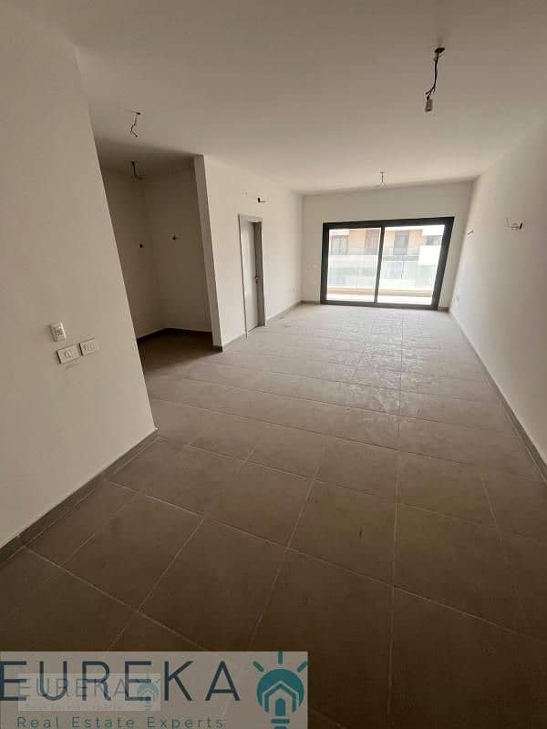 3 6046eebb-c242-416c-8786-e3008e87e2f2. jpg