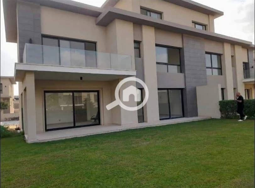 10 WhatsApp Image 2025-09-11 at 2.41. 54 AM. jpeg