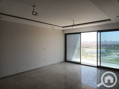 3 Bedroom Flat for Sale in Sheikh Zayed, Giza - IMG20250522153609. jpg